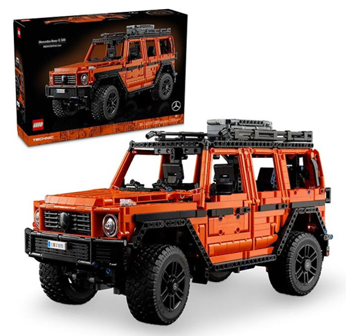 the LEGO Technic Mercedes-Benz G 500